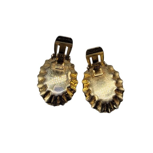 Continental Vintage Gold Tone Mesh Clip On Earrings Oval Shaped Ladies Costume - Picture 3 of 7
